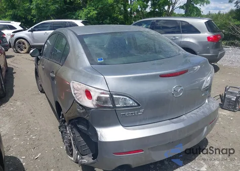 2013 Mazda Mazda3 I Sport from USA, damaged, VIN JM1BL1UP3D1799124